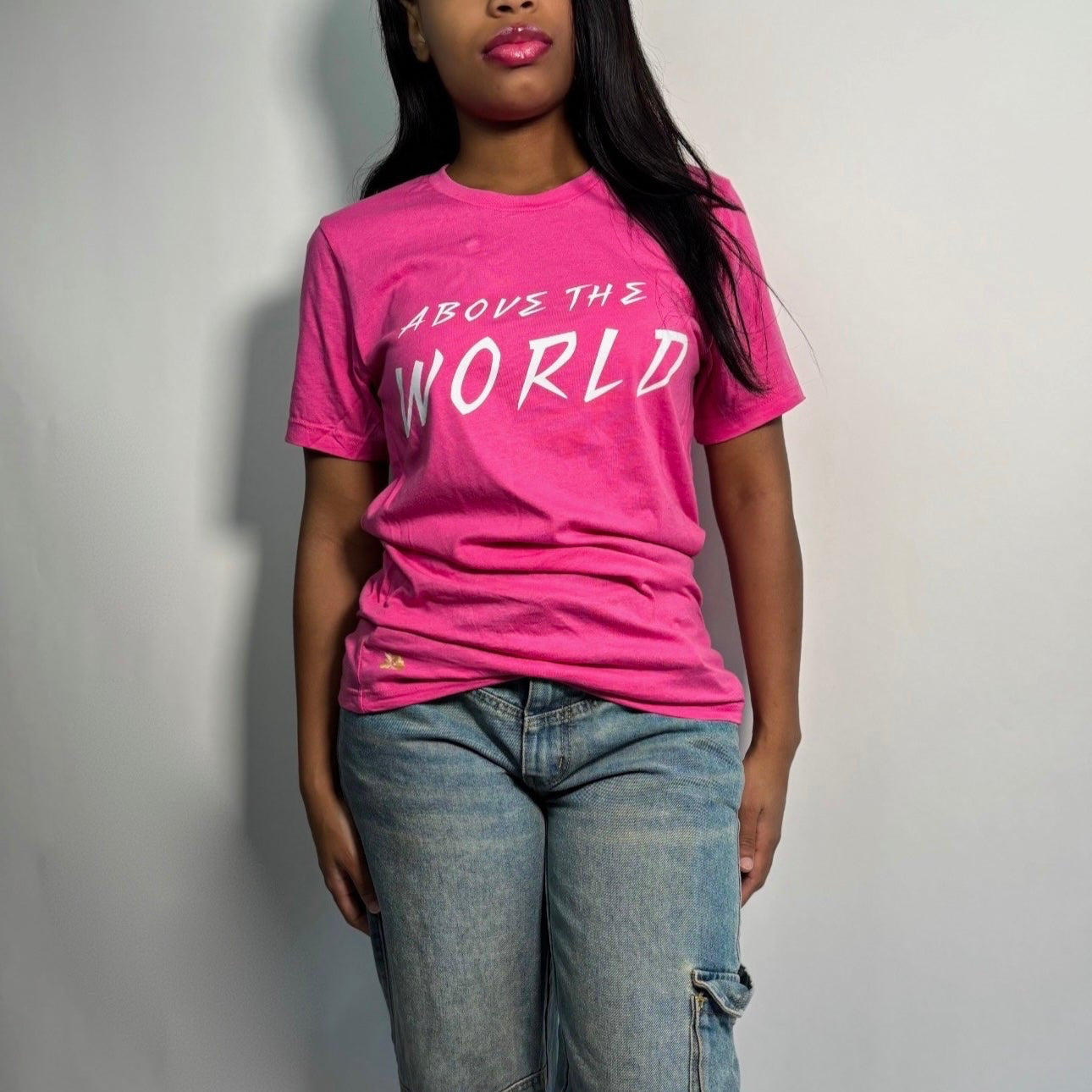 ABOVE THE WORLD TEE- PINK