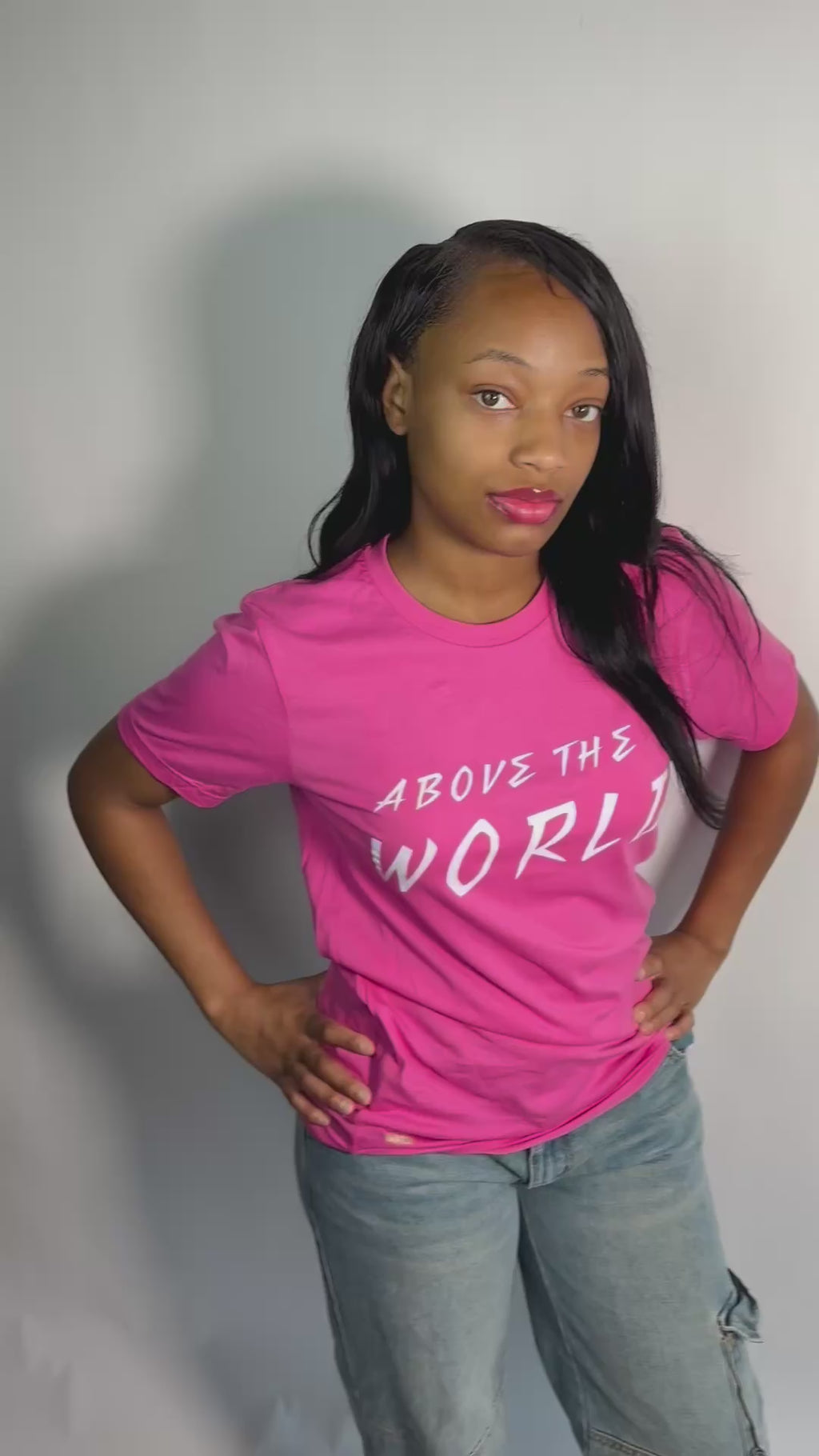 ABOVE THE WORLD TEE- PINK